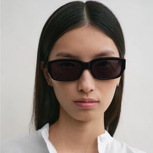 Toteme Regular sunglasses black